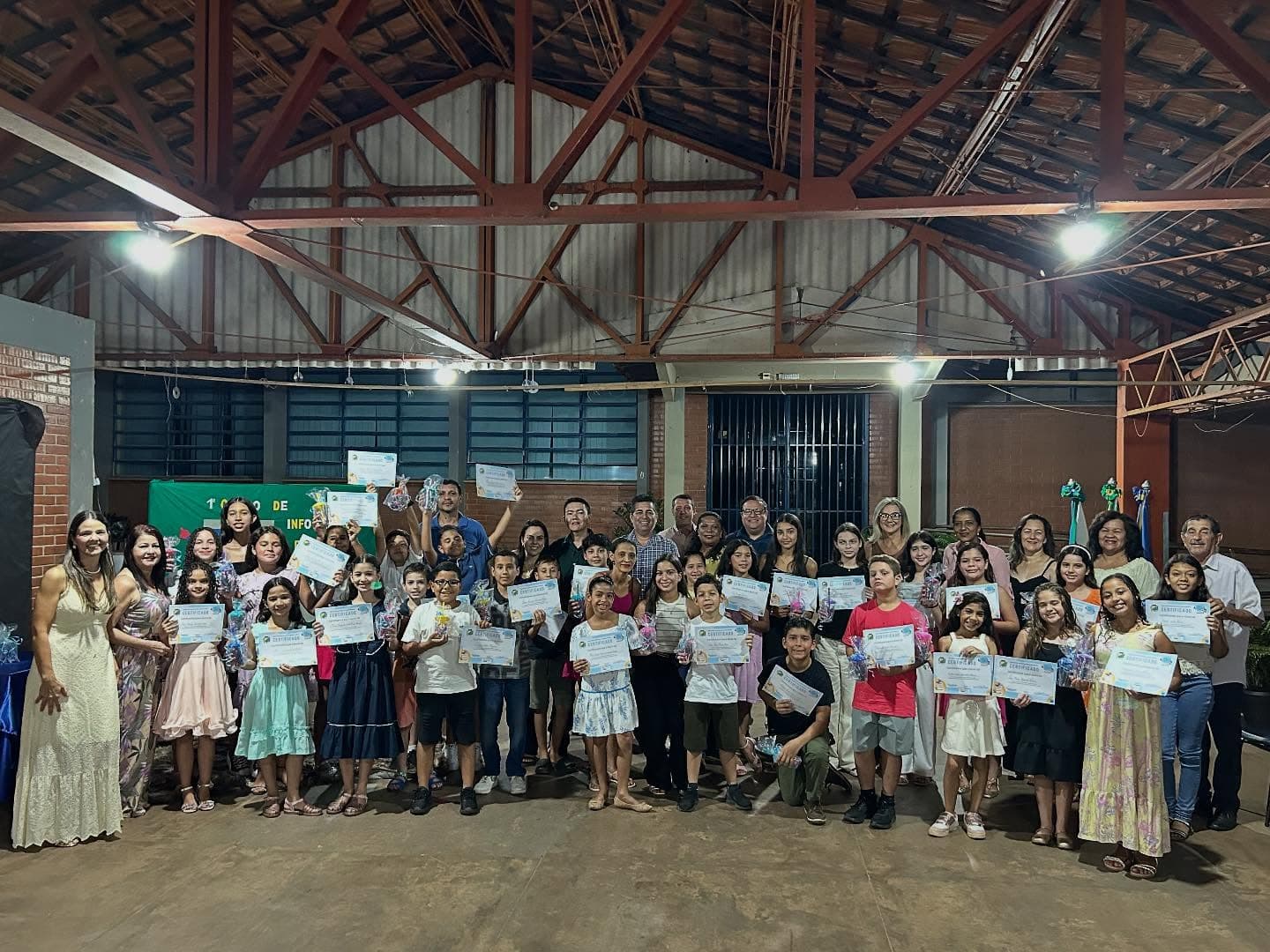 Formatura da turma do curso de Informática Básica é realizada na E.M. São Francisco
